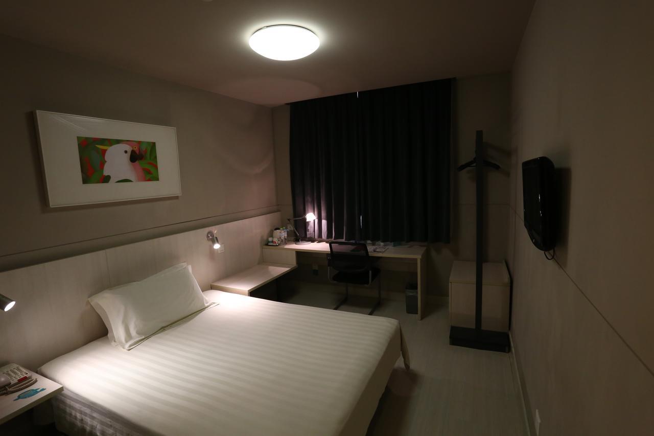 Jinjiang Inn Shenyang Nanta Exterior photo